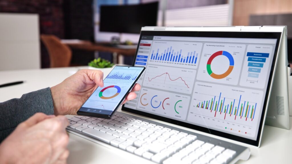 KPIダッシュボード データ分析