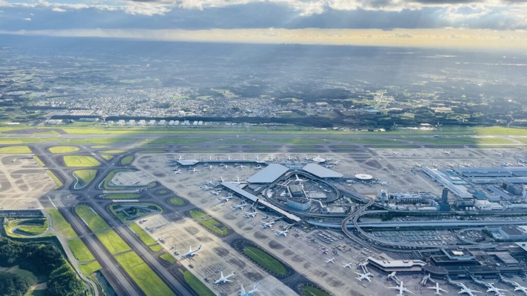 成田空港　空撮