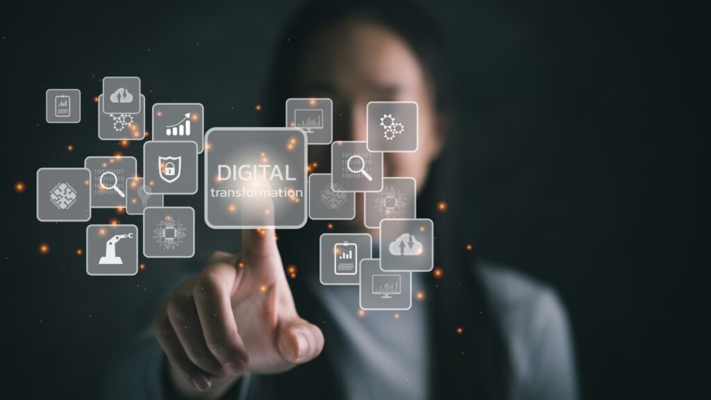 デジタルトランスフォーメーション技術戦略、ビジネスプロセスとデータのデジタル化とデジタル化、業務の最適化と自動化、顧客サービス管理、インターネットとクラウドコンピューティング