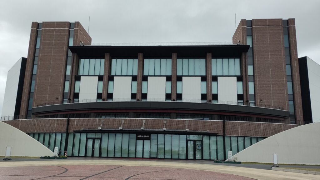 沖縄アリーナ　外観