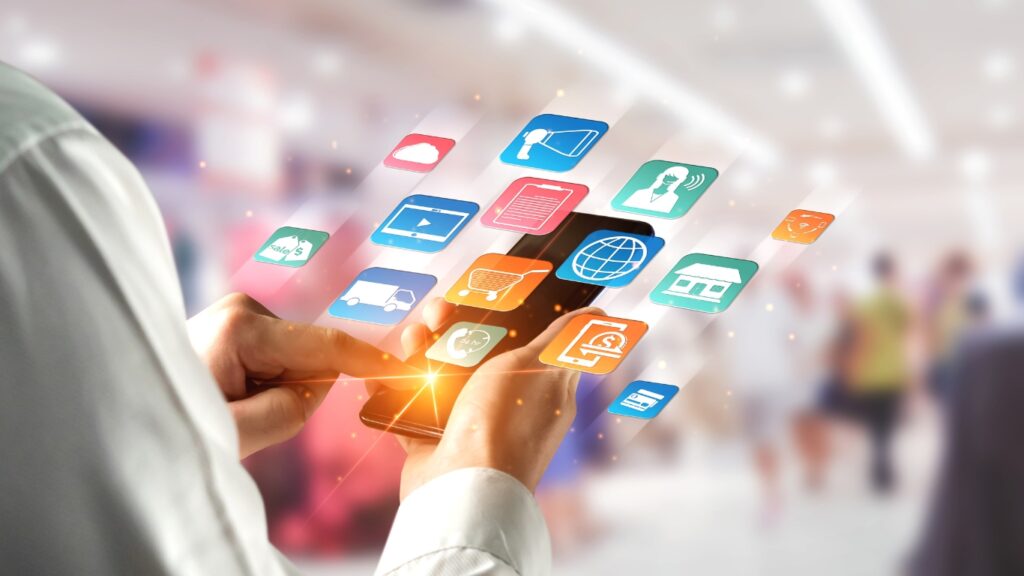 オンライン小売事業のオムニチャネル技術。