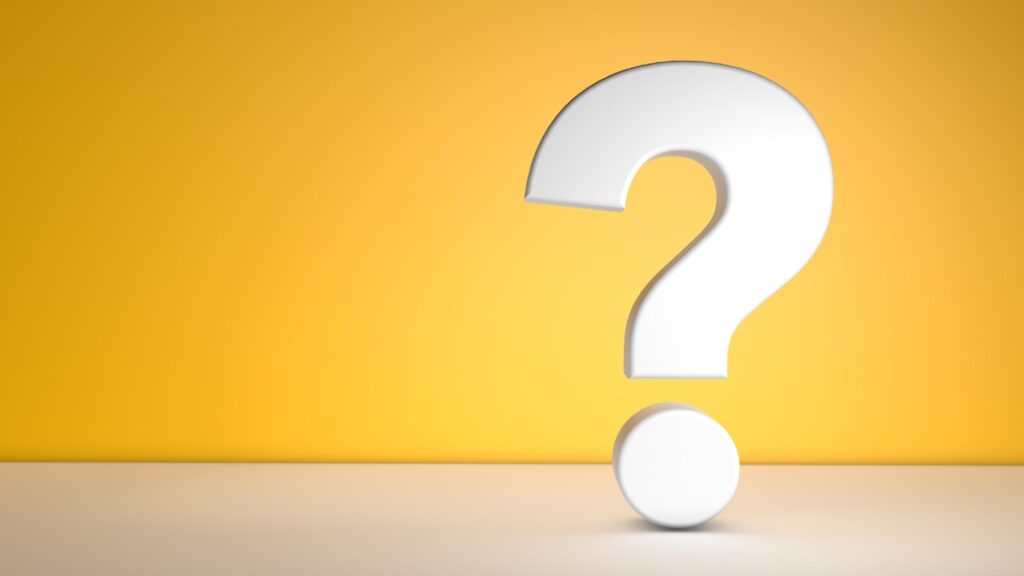 黄色い背景に？マーク